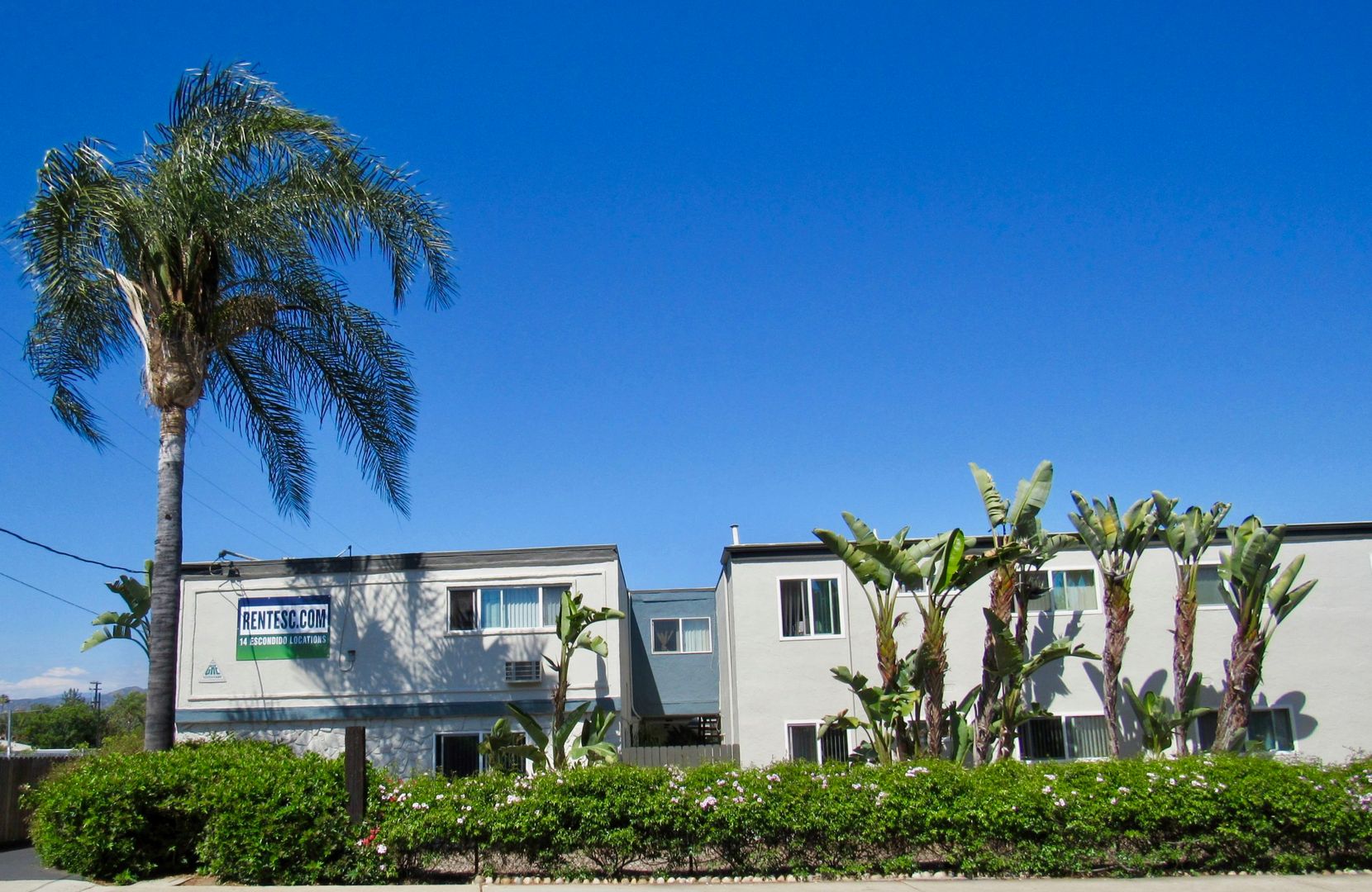 Escondido Apartment: 454 N. Fig St.