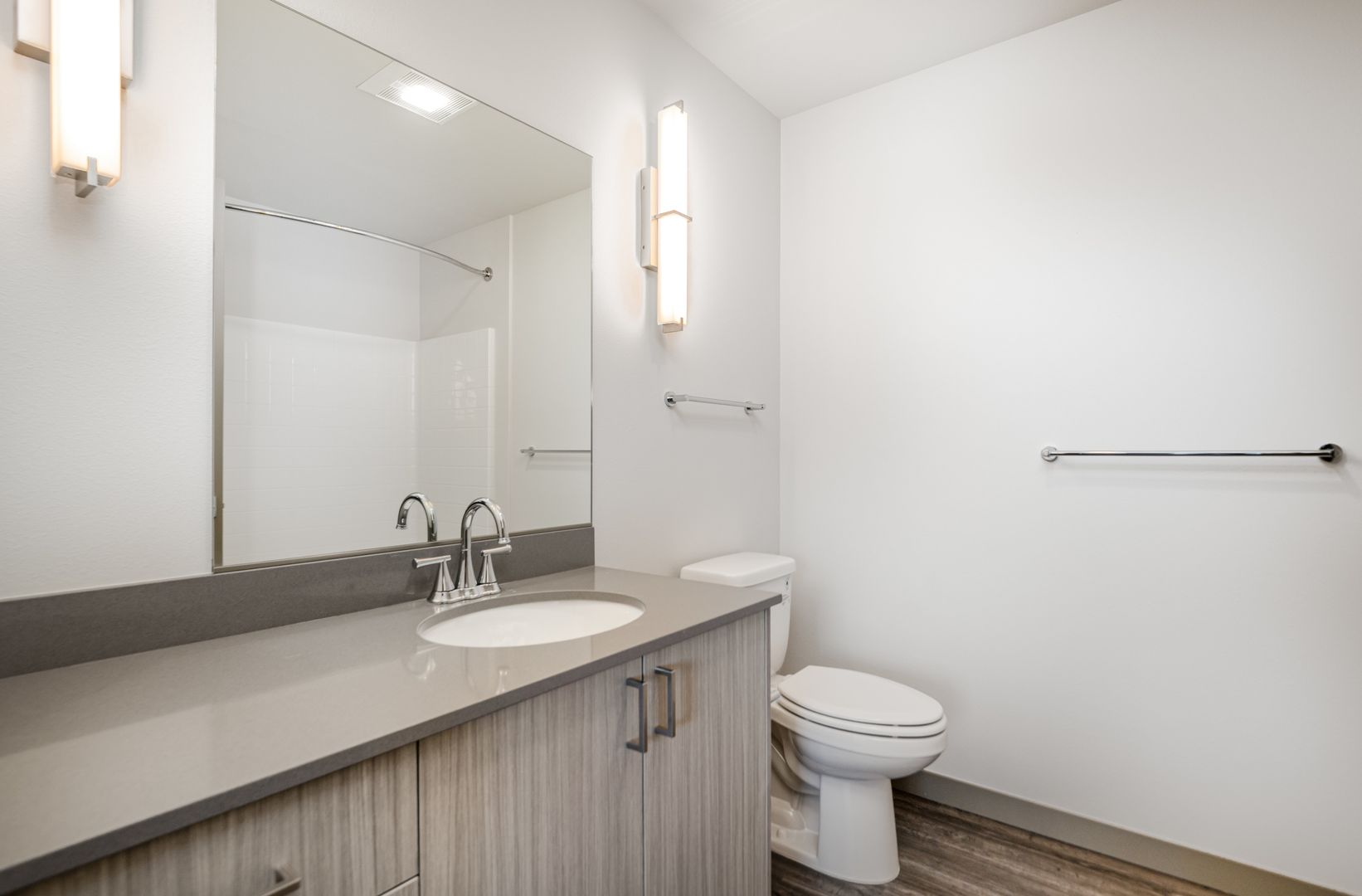 2-Bedroom 2-Bath with Balcony Apartment 9 of 12