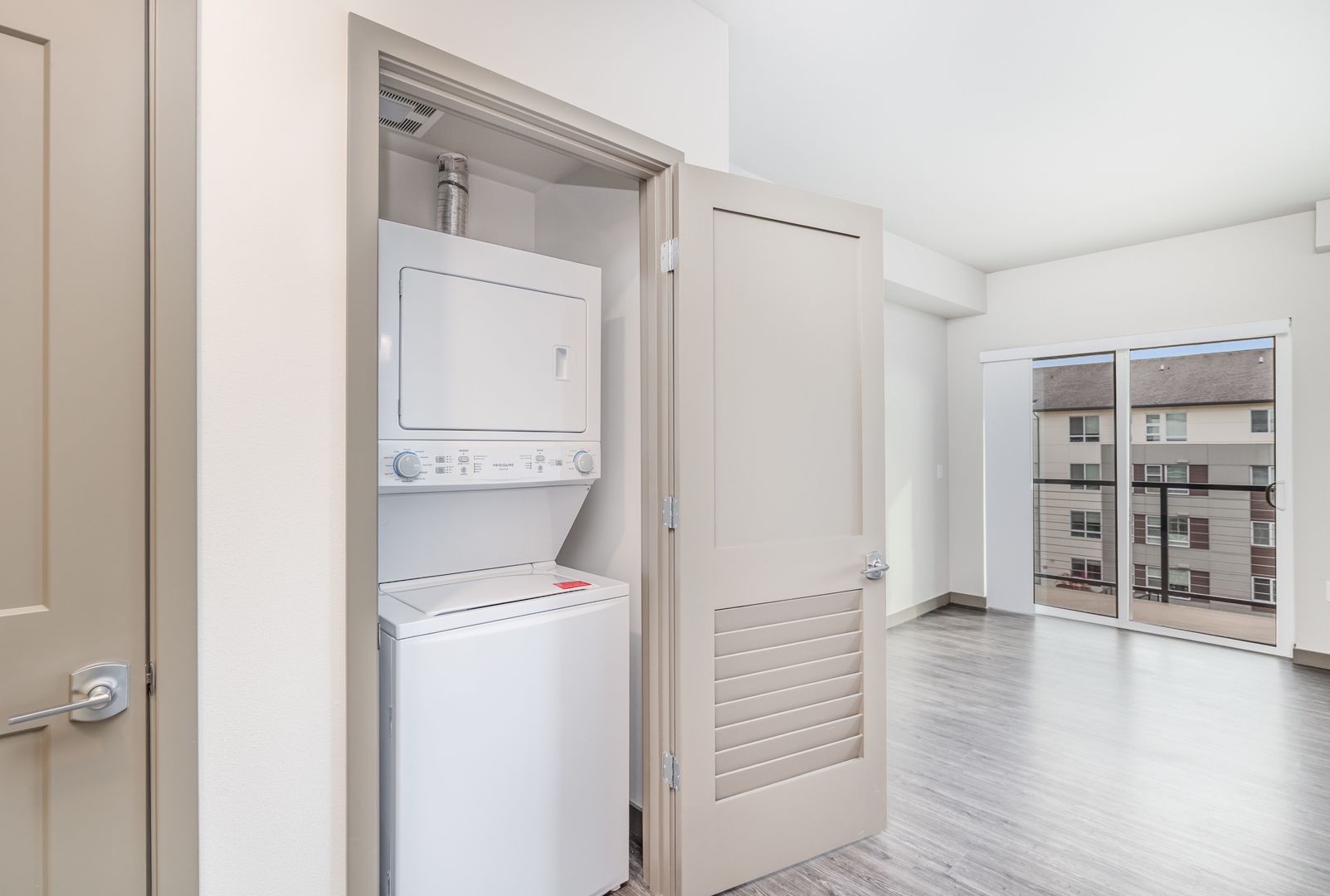 2-Bedroom 2-Bath with Balcony Apartment 10 of 12