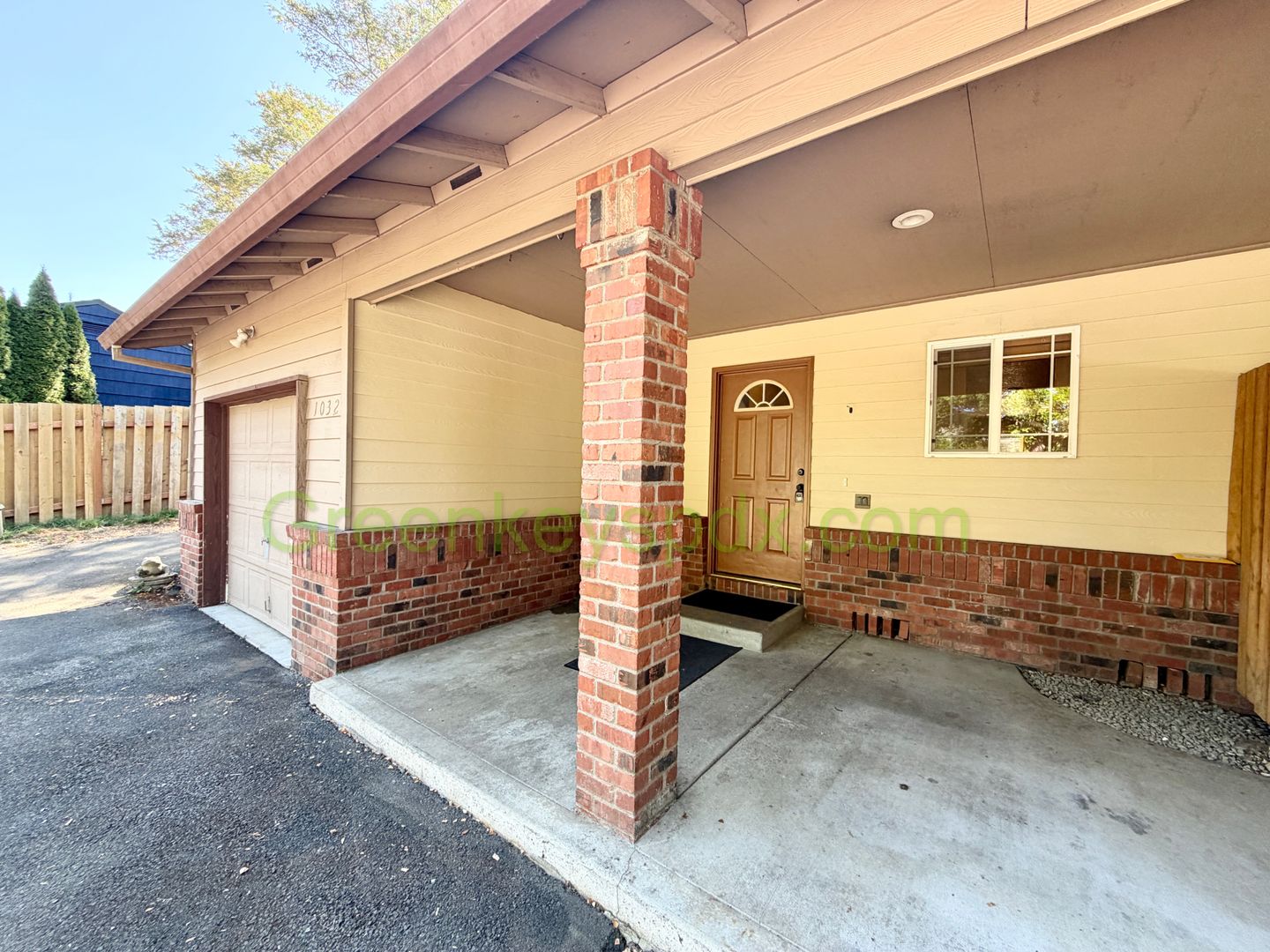 Troutdale House: 1032 Southwest Halsey Street