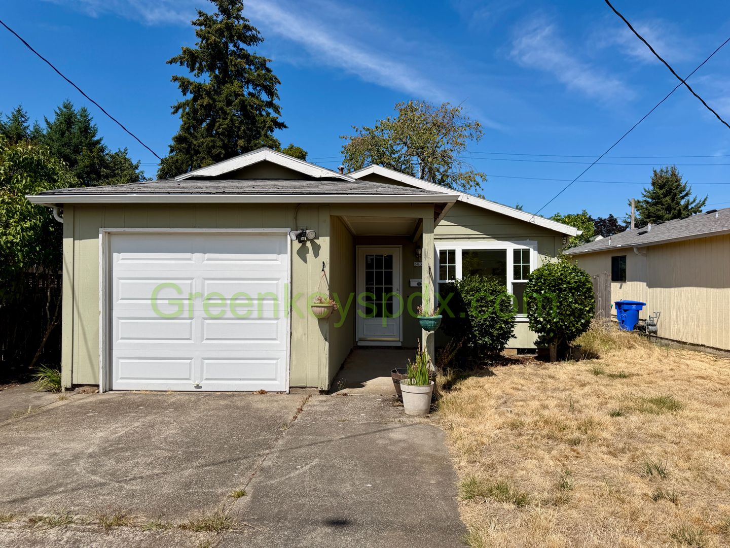 Portland House: 6837 SE Ramona St