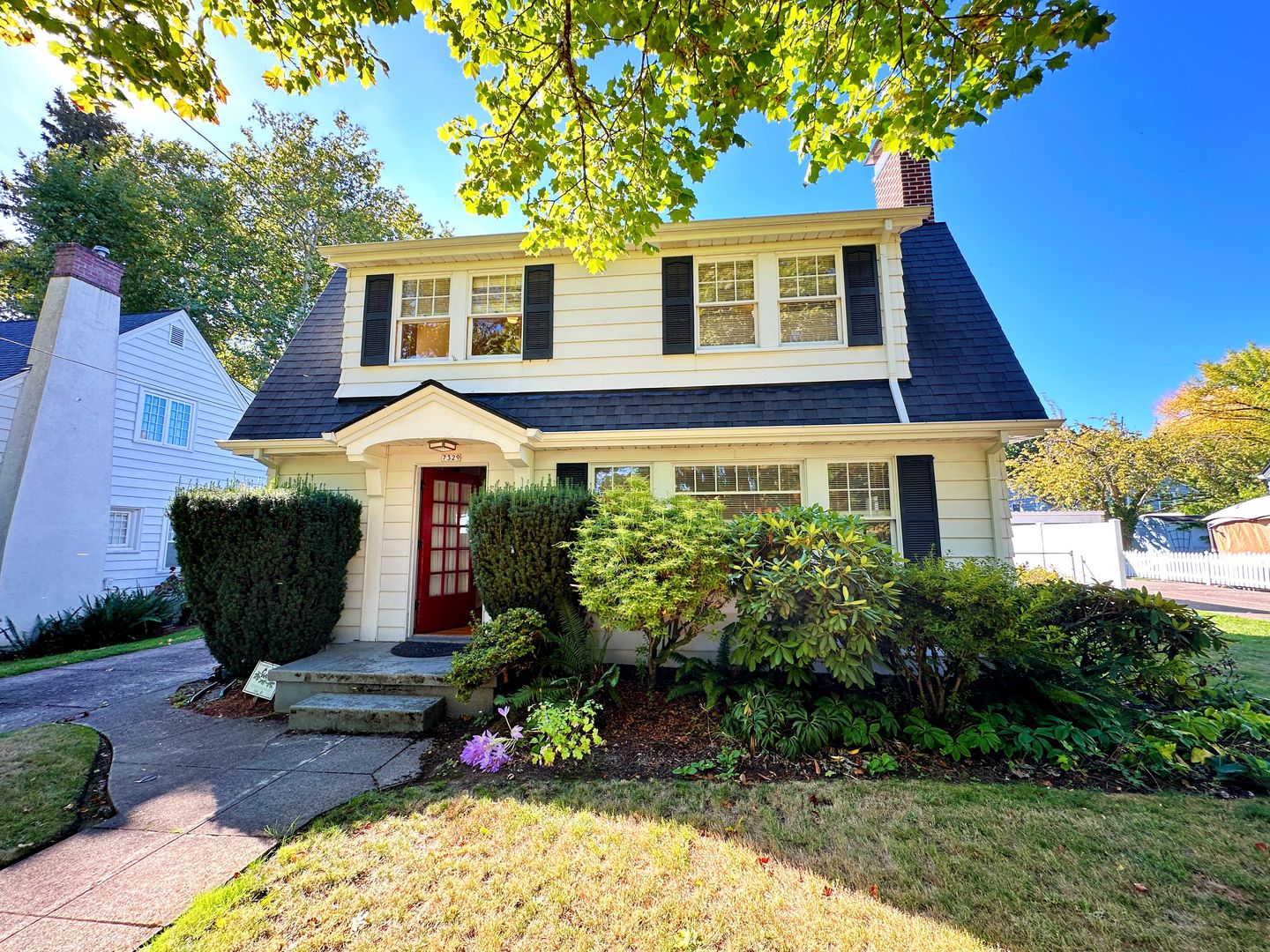 Portland House: 7329 SE 35th Ave