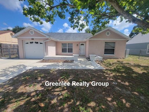 Beautiful 2 Bed/2 Bath Home - Community Pool! – photo 1