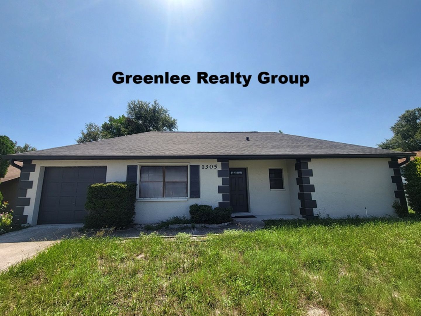 Holiday House: 1305 Calamondin Dr.
