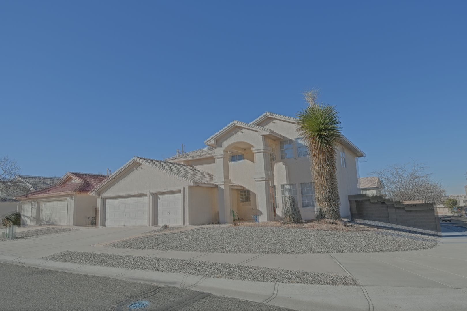 Albuquerque House: 8333 Wilson Hurley Court NE