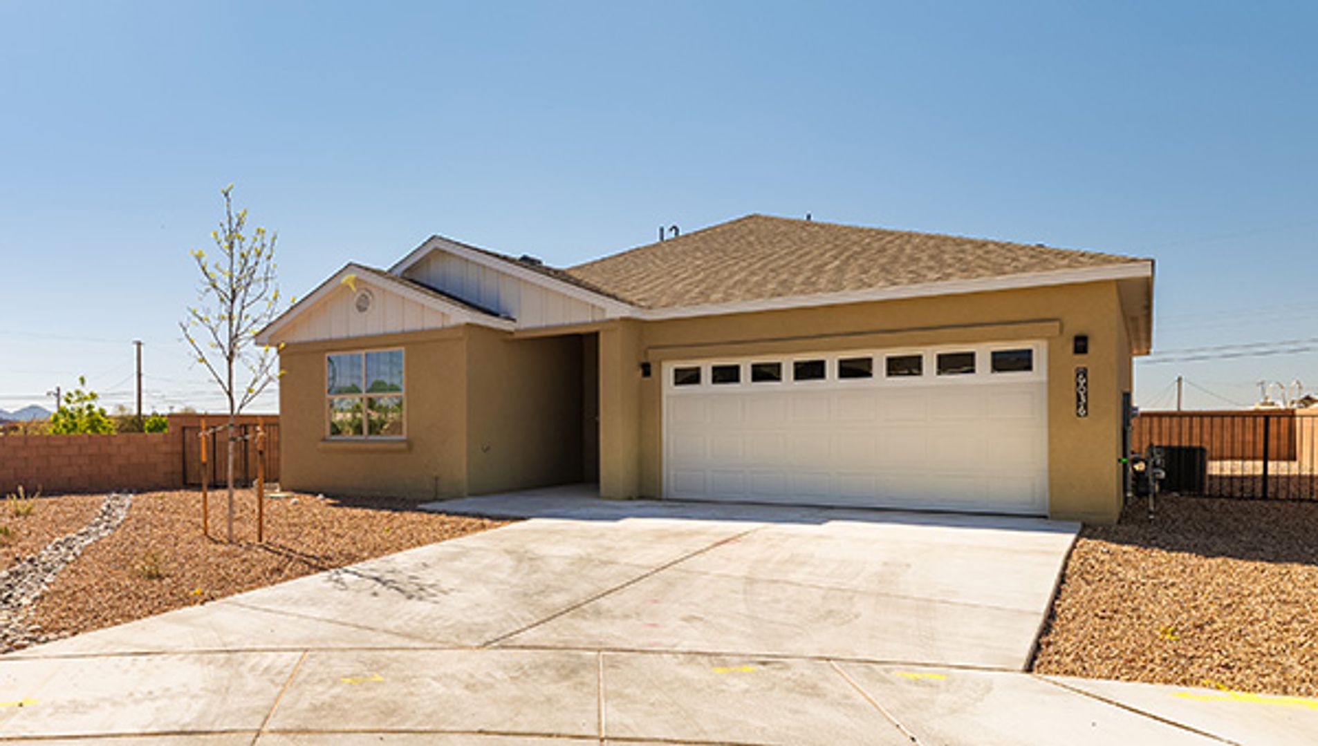 Santa Fe House: 6045 Geo Park Ln