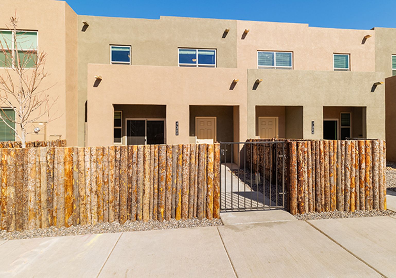 Santa Fe House: 7388 Contenta Ridge