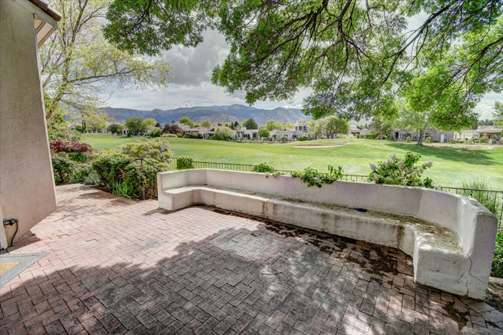 Albuquerque House: 6524 Glen Oak Dr NE