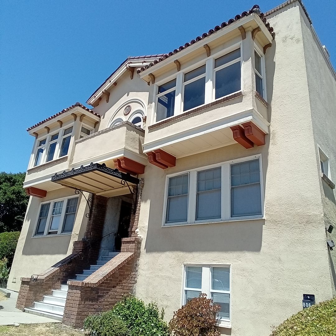 Vallejo Apartment: 800 Capitol Street