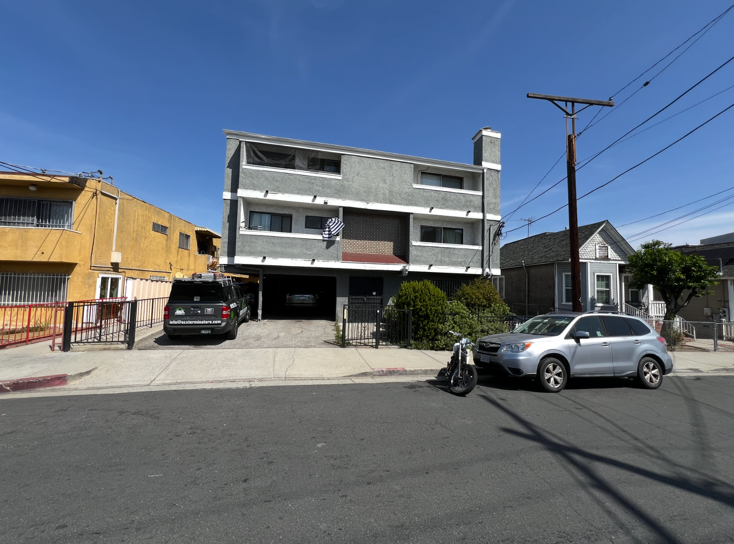 Los Angeles Apartment: 829 North Bunker Hill Avenue - Unit #9