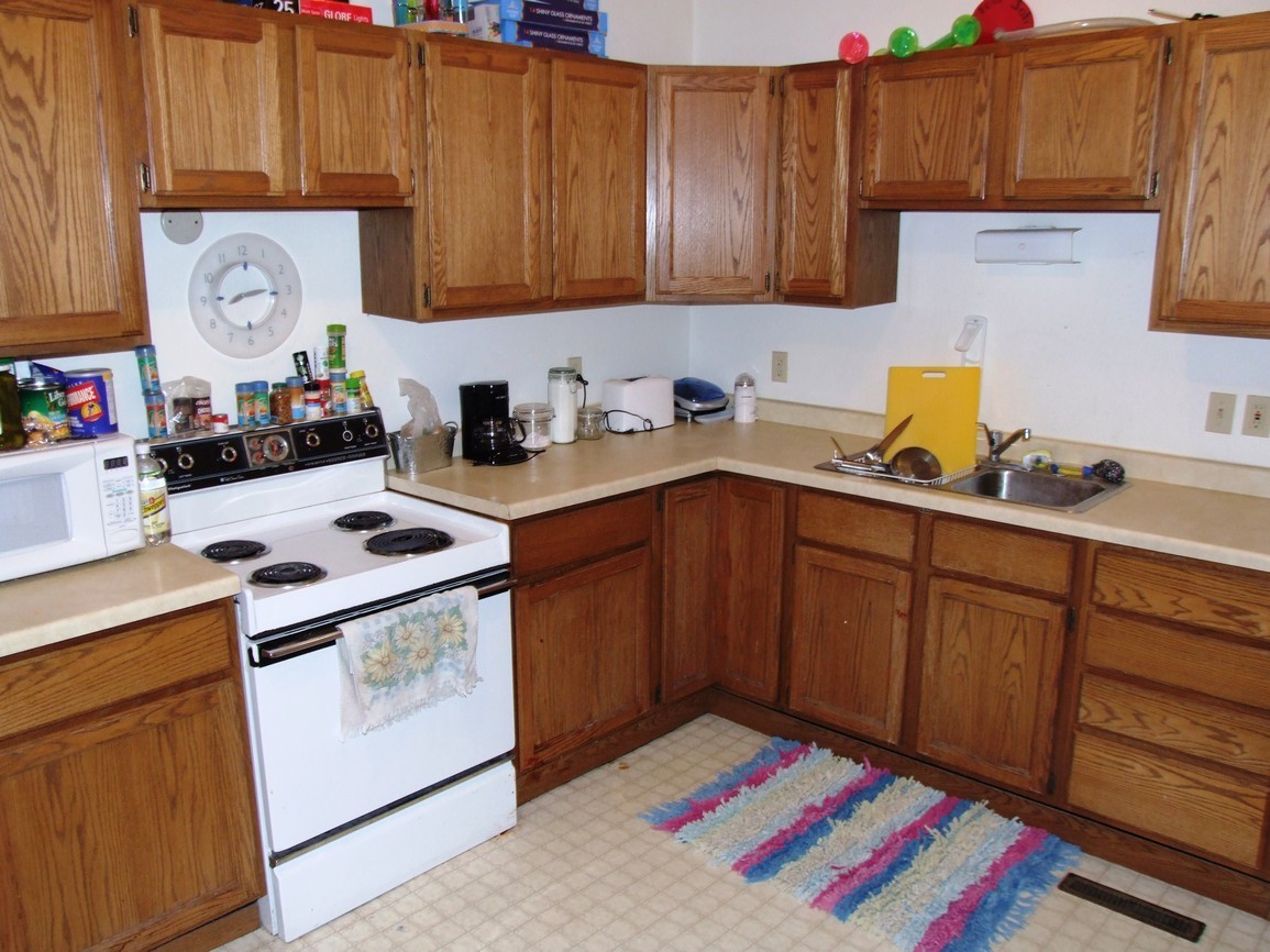 438 Broadway St, Eau Claire, WI 54703