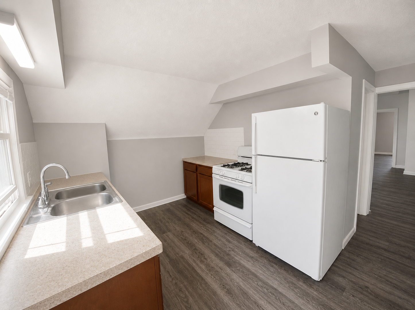 Grand Rapids Apartment: 3104 Coit Ave NE