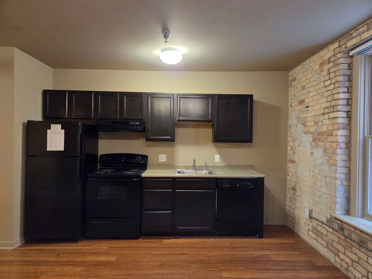 Grand Rapids Apartment: 100 Commerce Ave SW