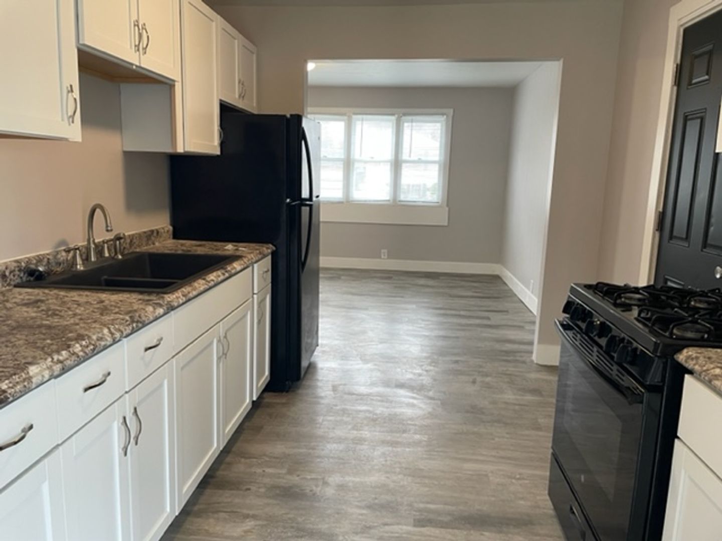 Kentwood House: 317 Majestic St SE