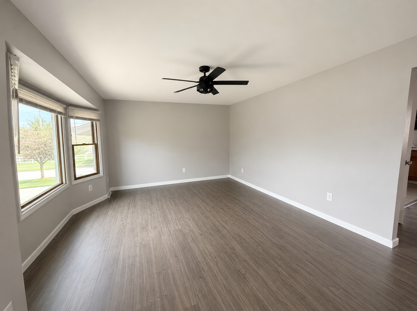 Grand Rapids House: 2737 Burton St SE