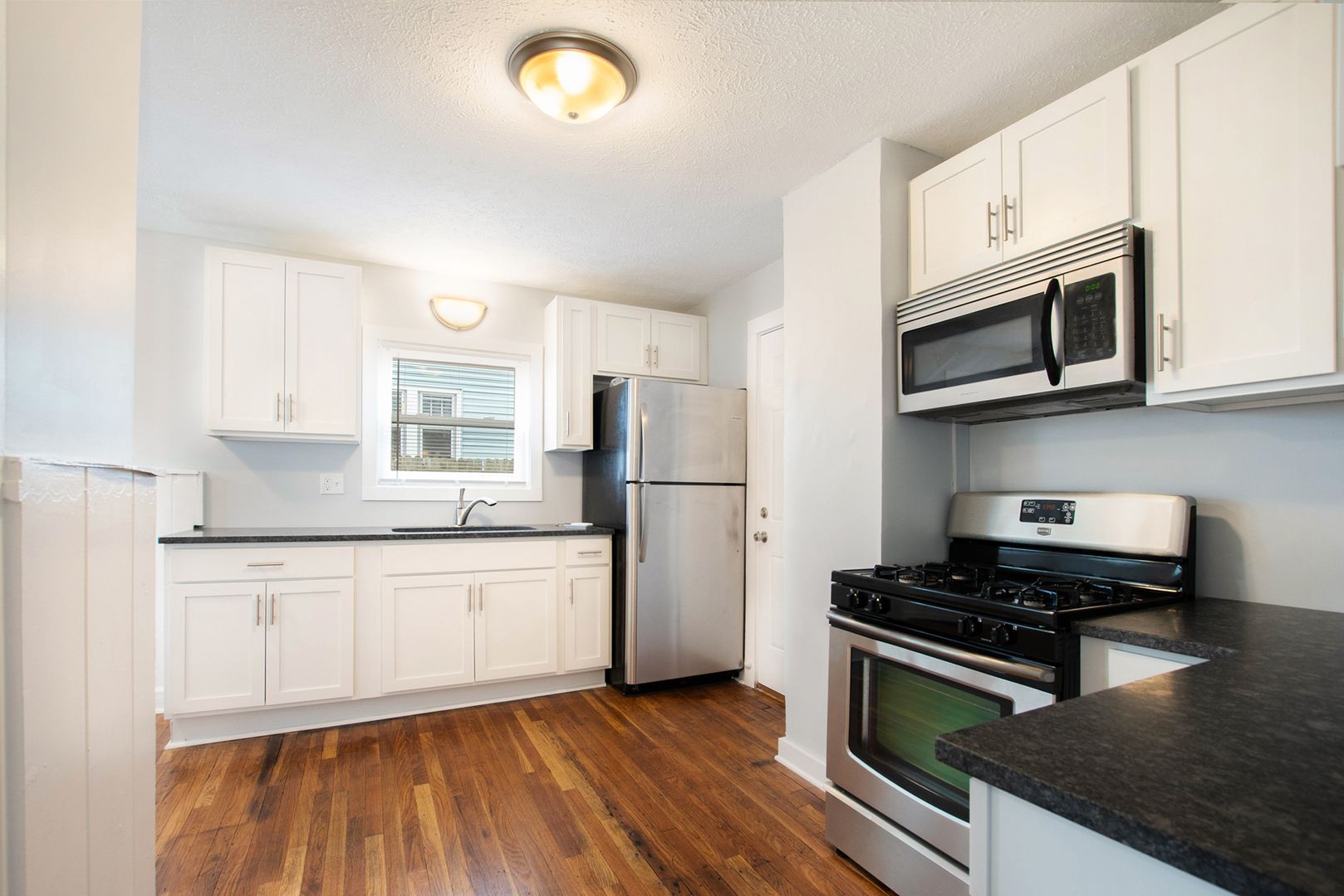 Grand Rapds Apartment: 348 Quimby St NE