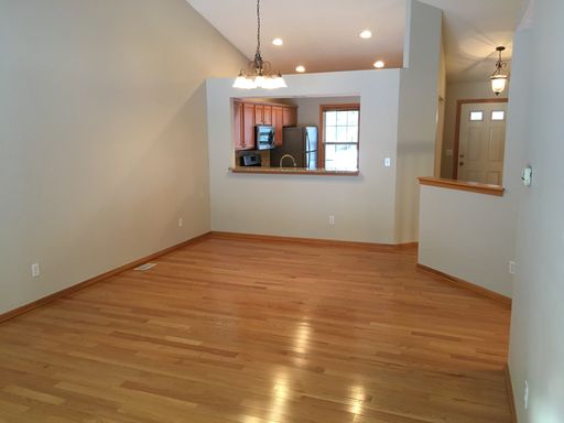 2 Bed / 2 Bath Condo with Garage – Clements Mill Village (Forest Hills District)