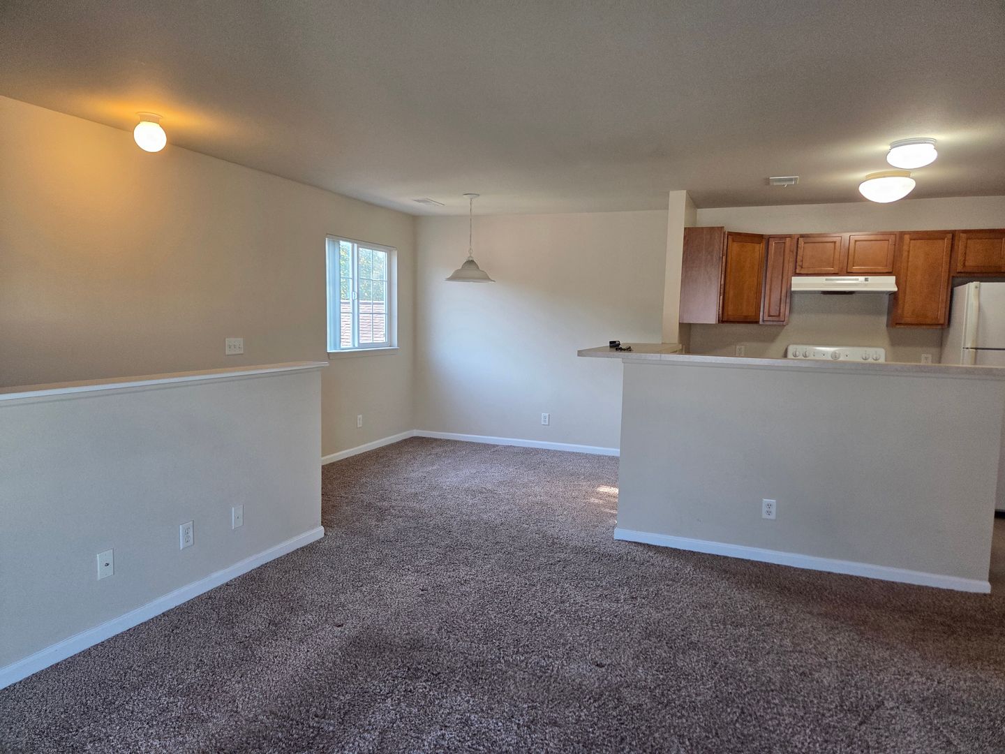 Grandville Apartment: 5943 8th Ave