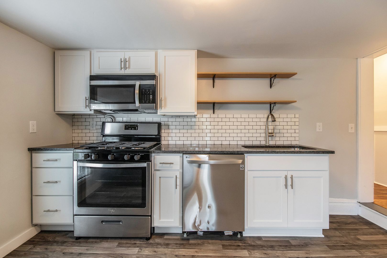 Grand Rapids Apartment: 800 Clancy Ave NE