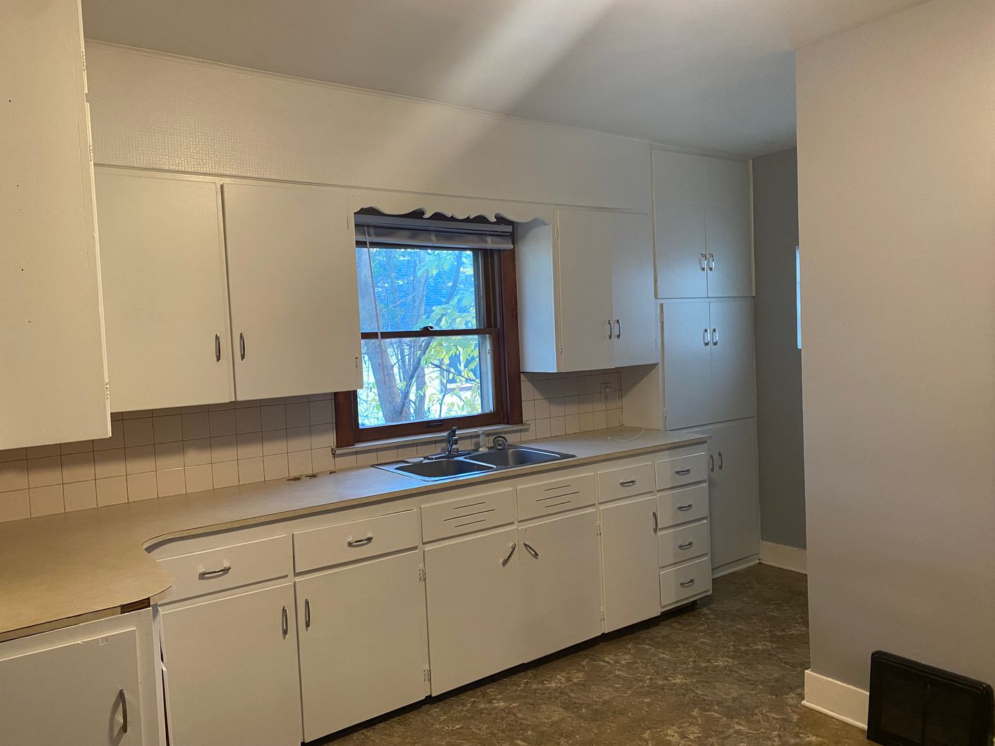 Grand Rapids Apartment: 717 and 719 5th Street NW