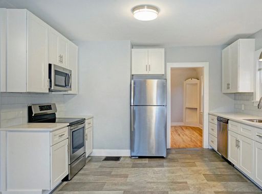 4 Bed | 2.5 Bath | Forest Hills Area | End of Cul-de-Sac – photo 1