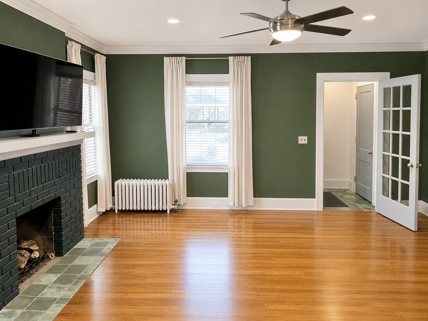 Grand Rapids Apartment: 411-413 College Ave SE