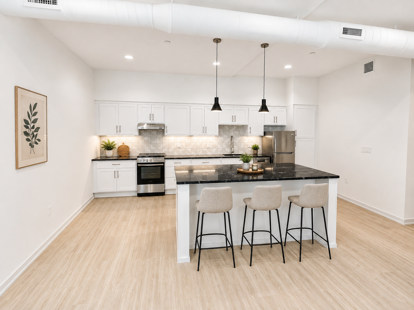 Grand Rapids Apartment: 2040 Division Ave S