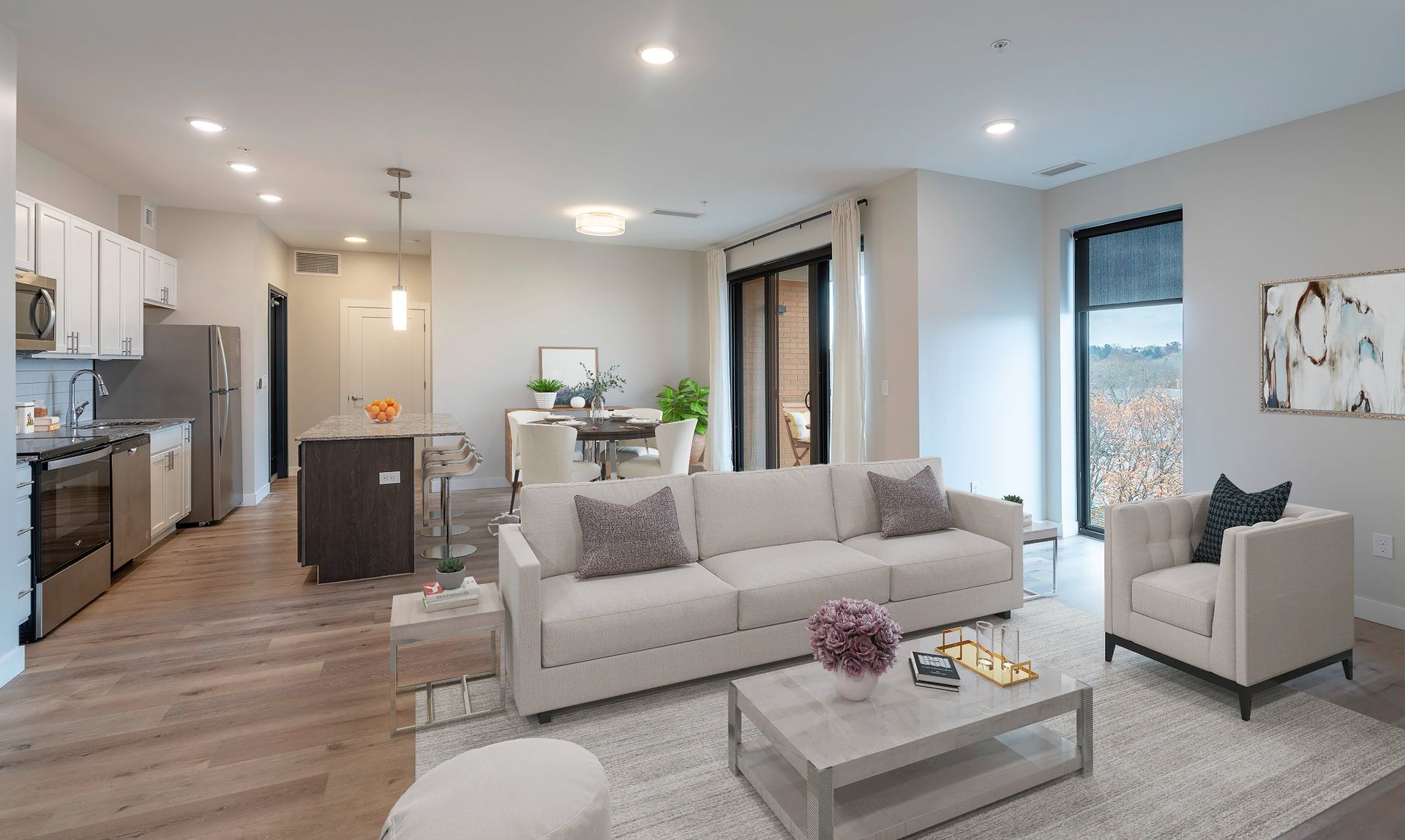 Grand Rapids Apartment: 900 Leonard St NW