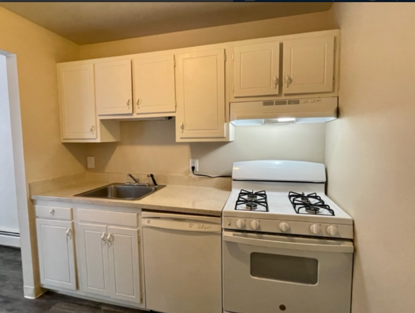 Wyoming Apartment: 2935 Oak Valley Ave SW