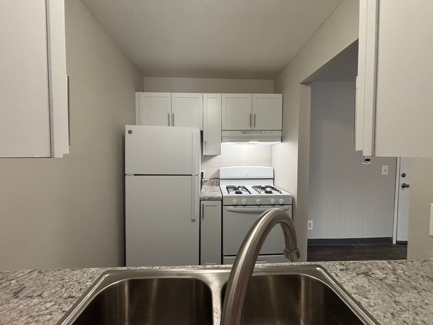 Wyoming Apartment: 2935 Oak Valley Ave SW