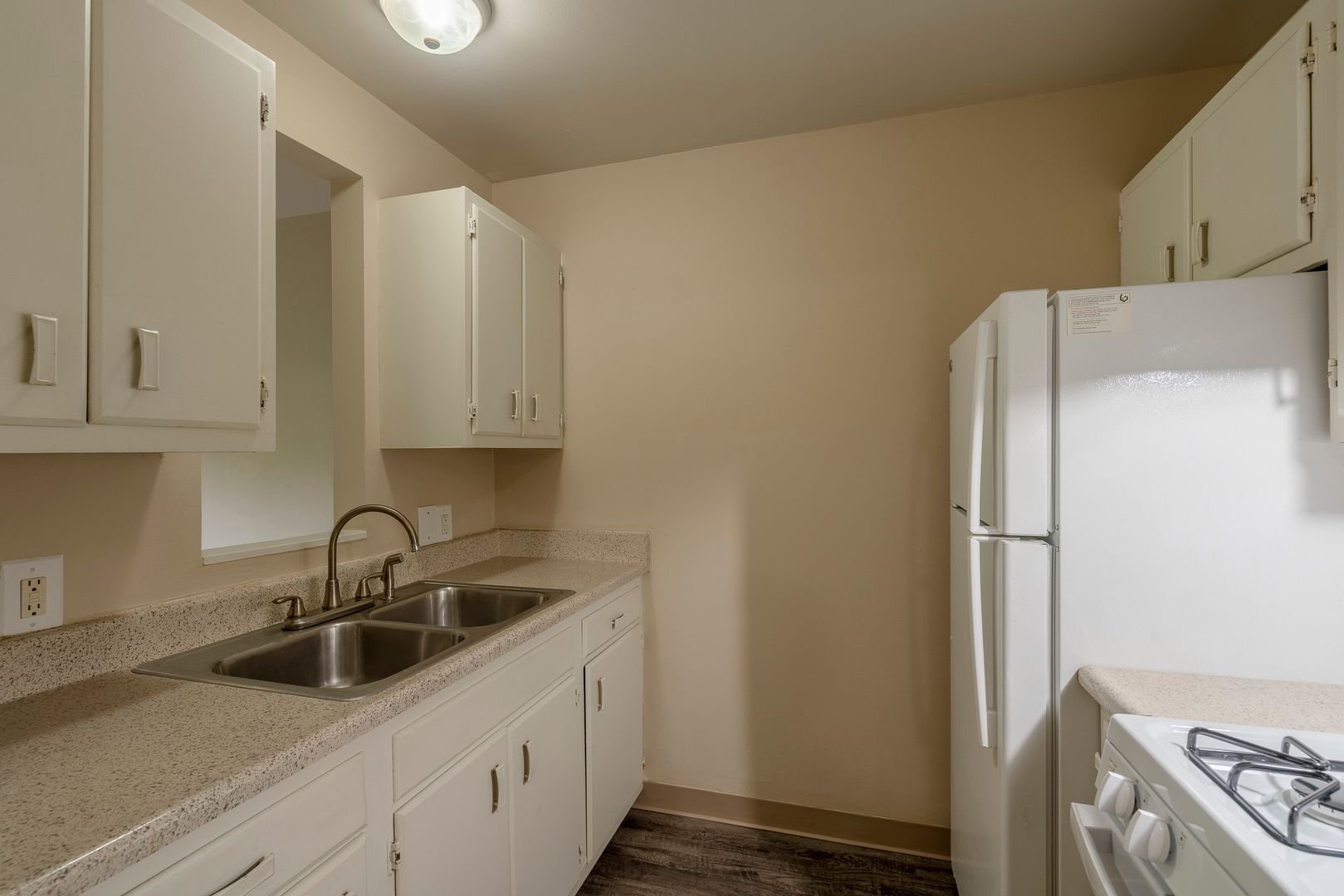 Wyoming Apartment: 2935 Oak Valley Ave SW