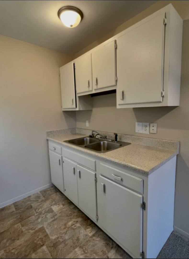 Wyoming Apartment: 2935 Oak Valley Ave SW