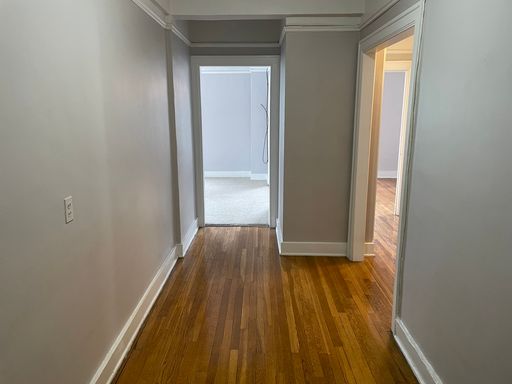 The Oakwood - 1 Bed, 1 Bath, Den – photo 1