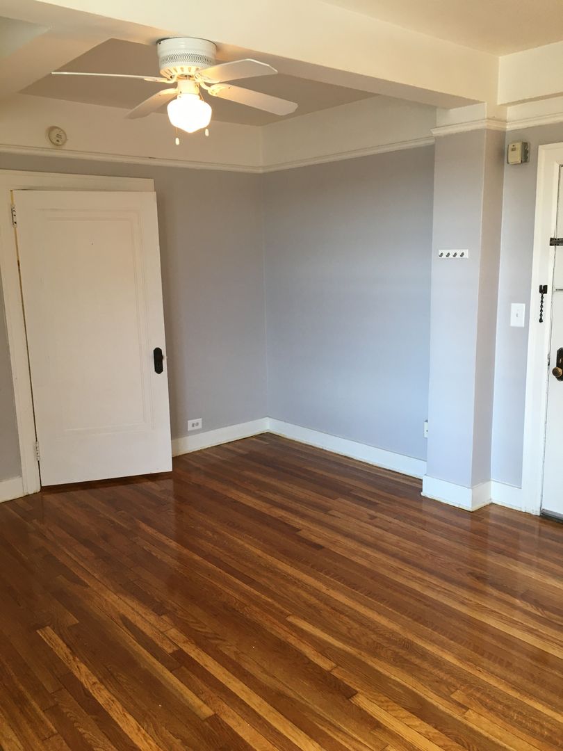 Grand Rapids Apartment: 547 Cherry St SE