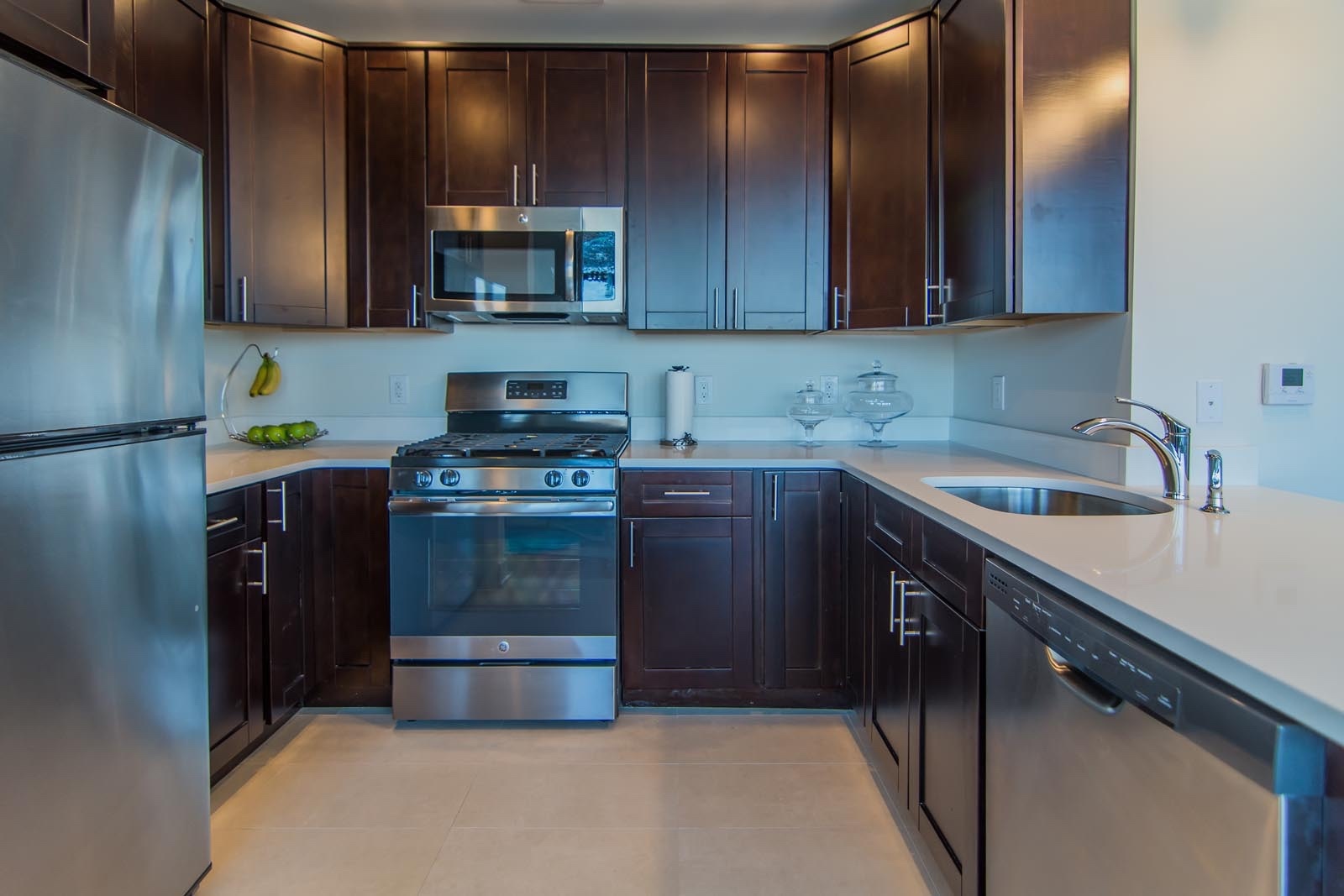 Jersey City Apartment: 136 Oakland Avenue