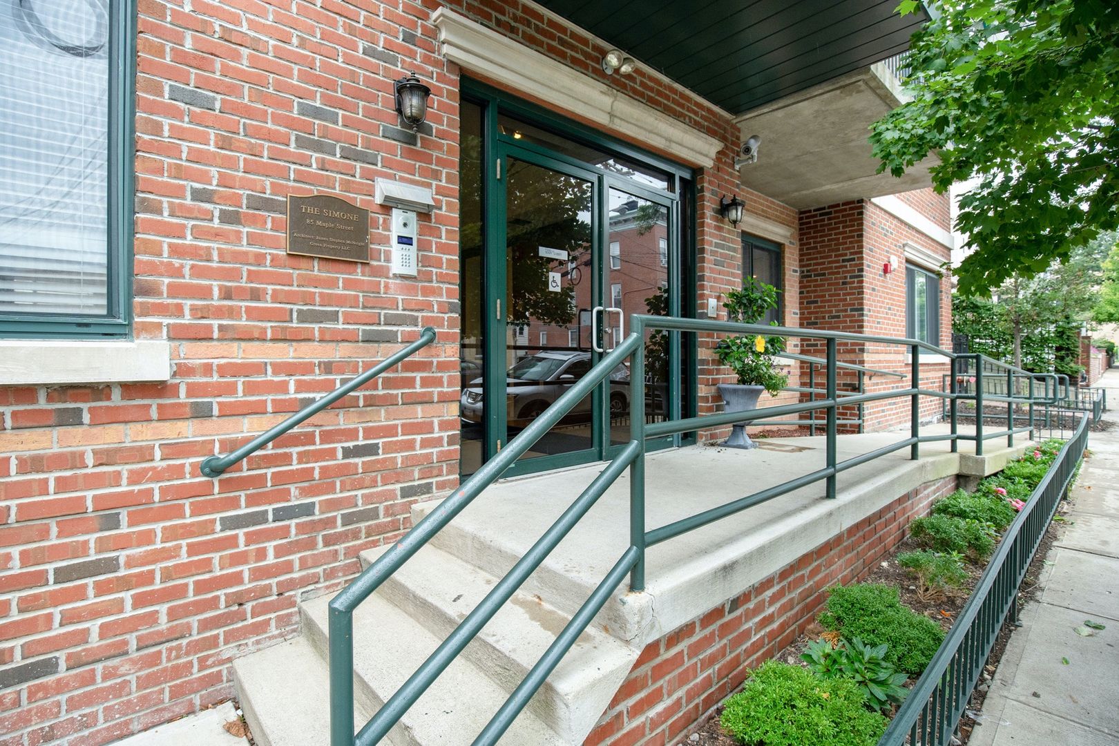 WEEHAWKEN Apartment: 85 MAPLE ST