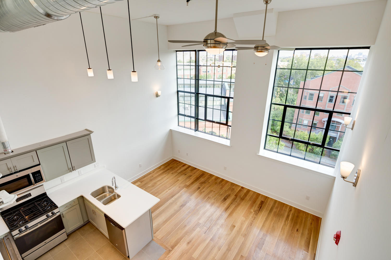 JERSEY CITY Apartment: 170 LAFAYETTE ST.