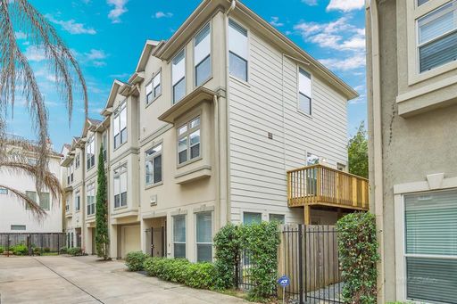 Gated Rice Military Townhome | 3 Bed/3.5 Bath | 2-Car Garage | Available Now – photo 1
