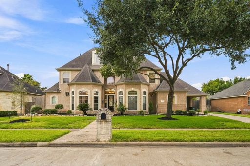 1726 Parklake Village – photo 1