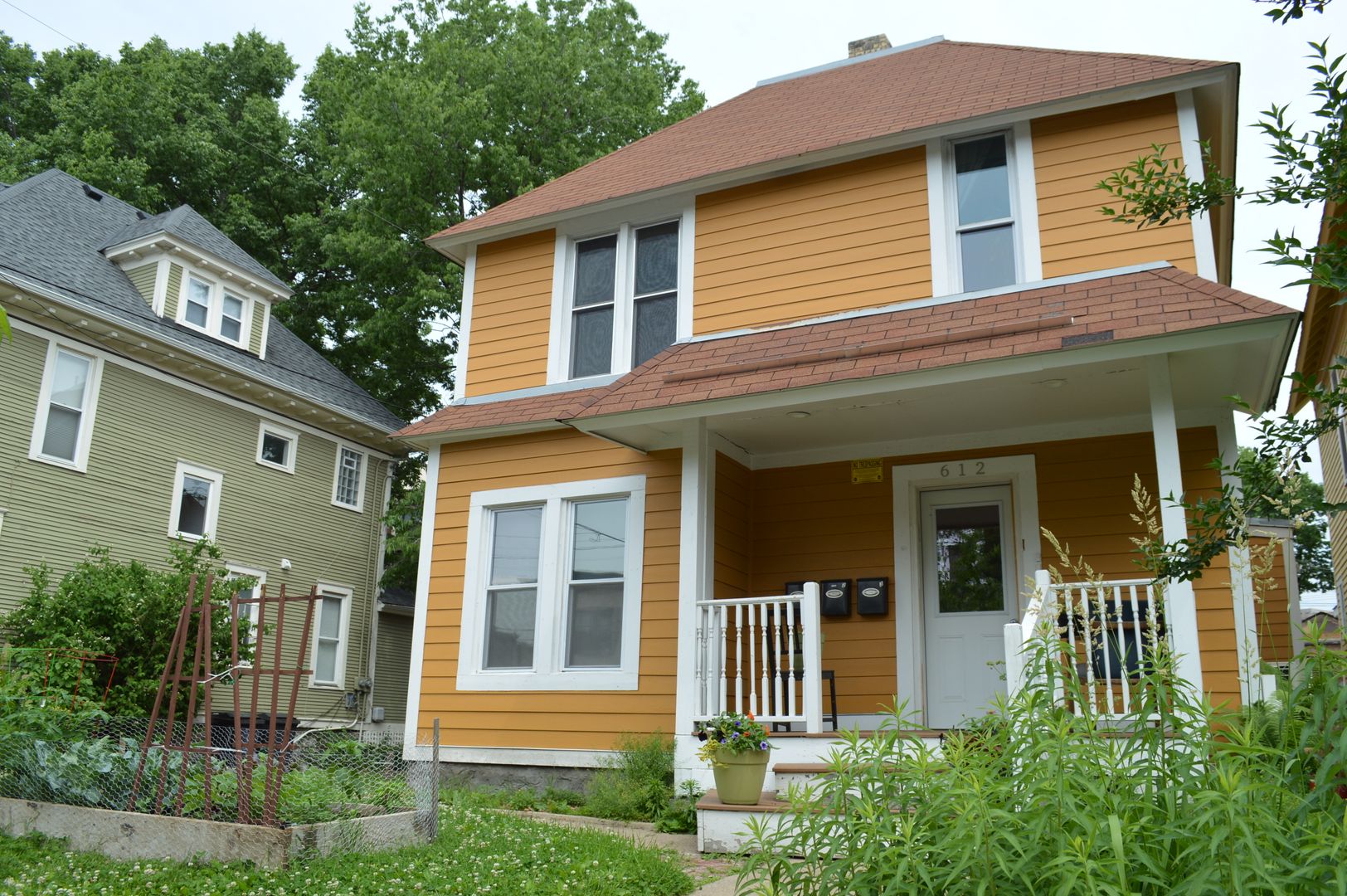 Minneapolis Apartment: 612 East 16th Street