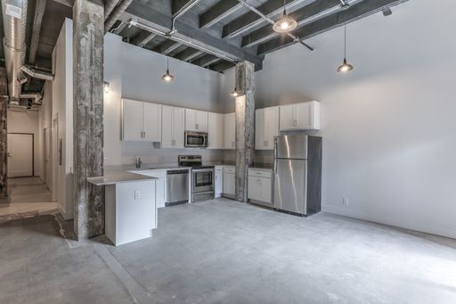 Dahlman Flats -1 Bedroom With Large Balcony! – photo 1