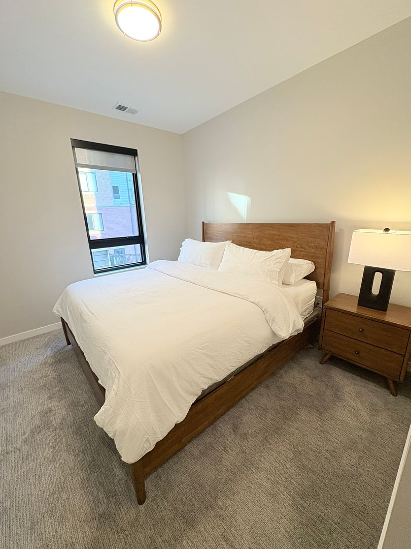 Omaha Apartment: 3612 Leavenworth St