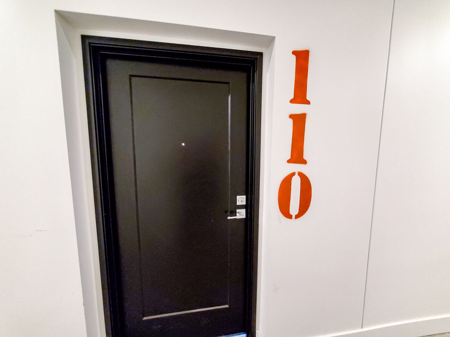 Omaha Apartment: 1311 S 9th St