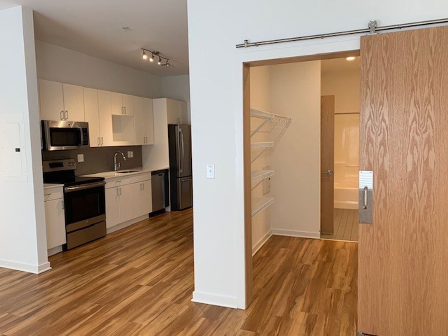 Omaha Apartment: 401 S 41st Street