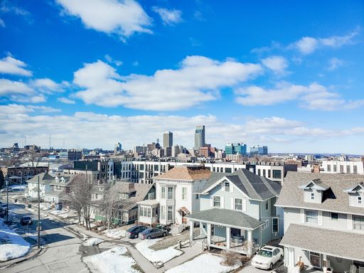 Dahlman Flats - 1 Bedroom with Downtown Skyline View! – photo 1