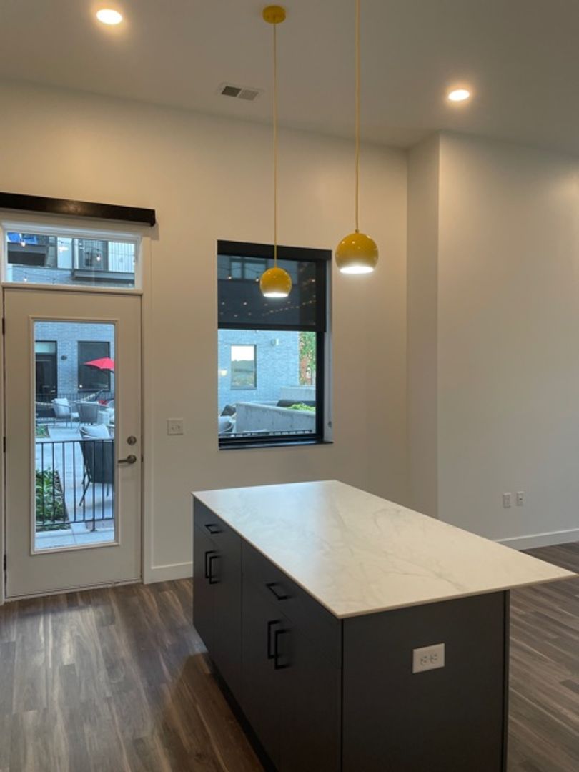 Omaha Apartment: 3618 Farnam