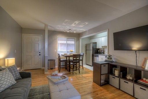 Cozy One-Bedroom at The Slips at Blackstone – Includes In-Unit Laundry! Limited-Time Special — $99 Deposit! – photo 1
