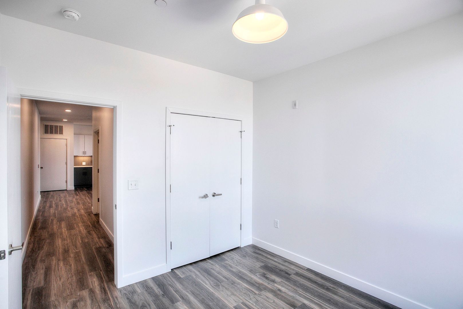 Omaha Apartment: 3618 Farnam