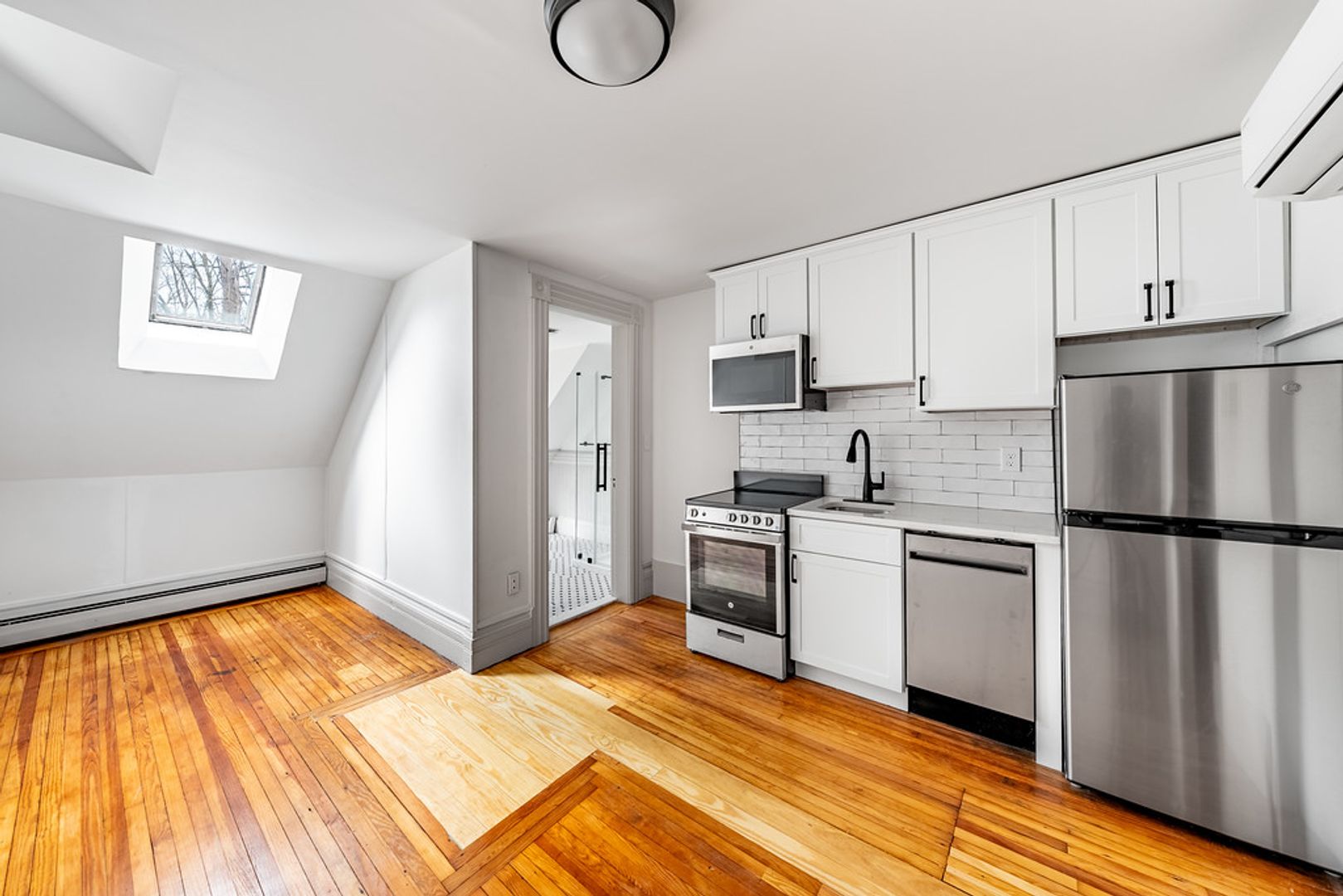 Saratoga Springs Apartment: 245 Clinton Street