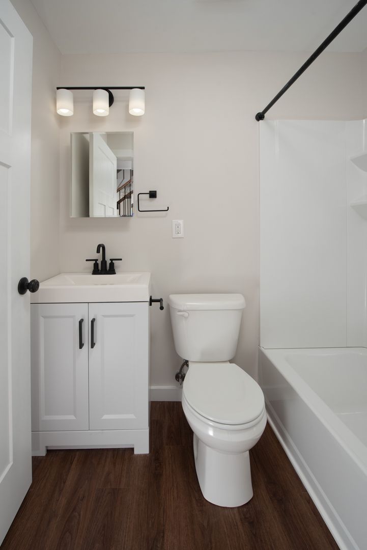 Saratoga Springs Townhome: 6-14 Kirby Road